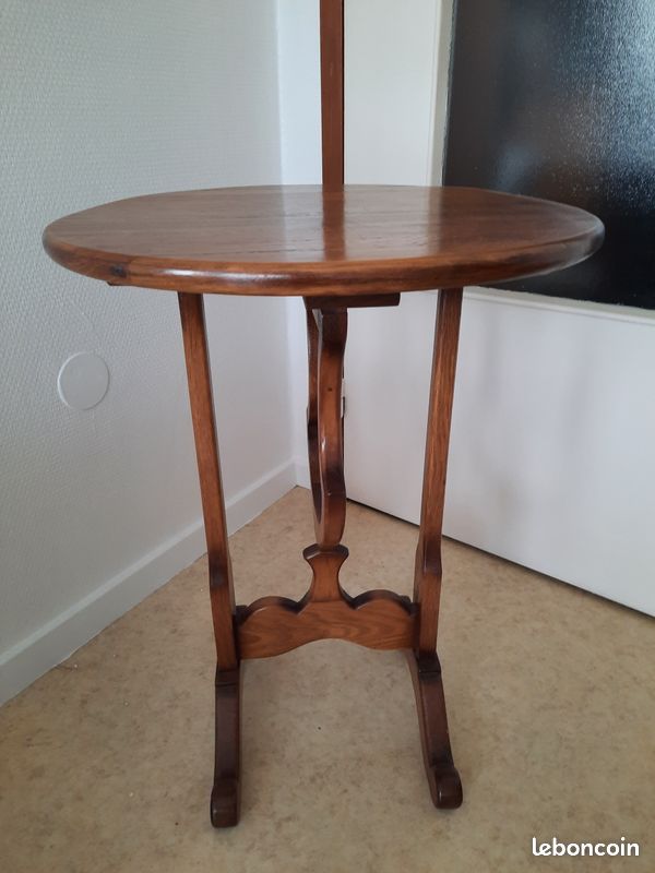 Table d'appoint (image 1)
