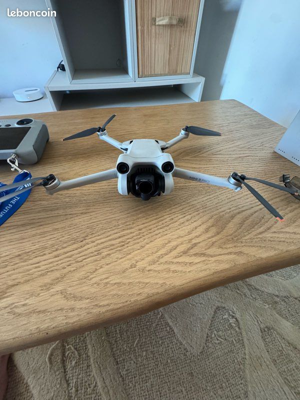 Drone DJI mini 3 pro (image 1)