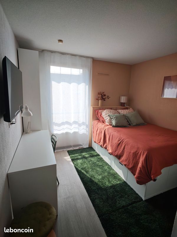 Appartement 1 pièce 19 m² · à Nîmes · 18,5 m² · 550 €