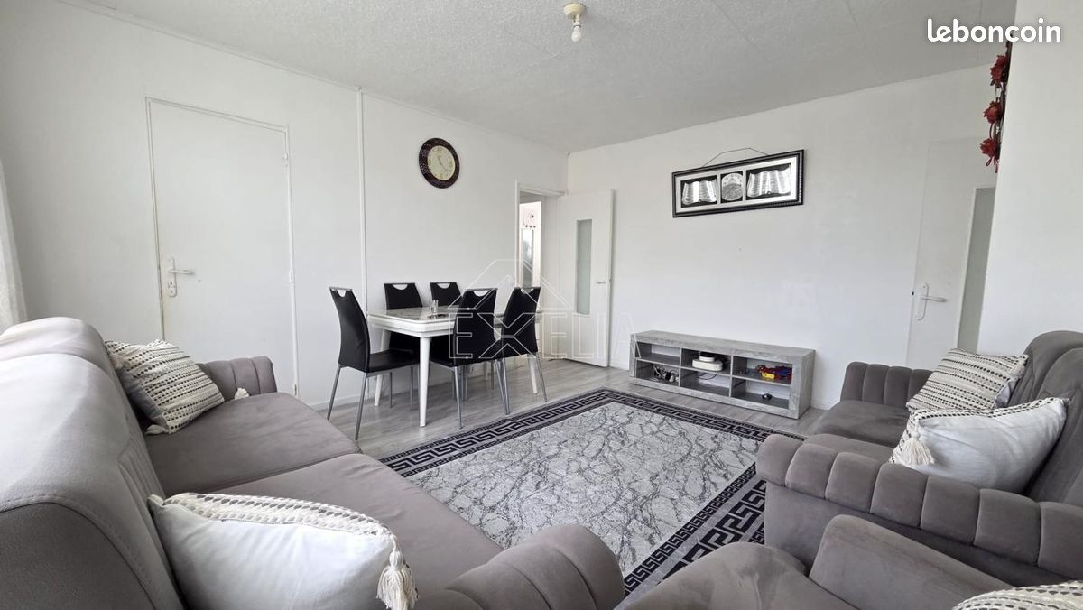 Appartement 4 pièces 64 m² · à Mantes-la-Ville · 64 m² · 118 000 €