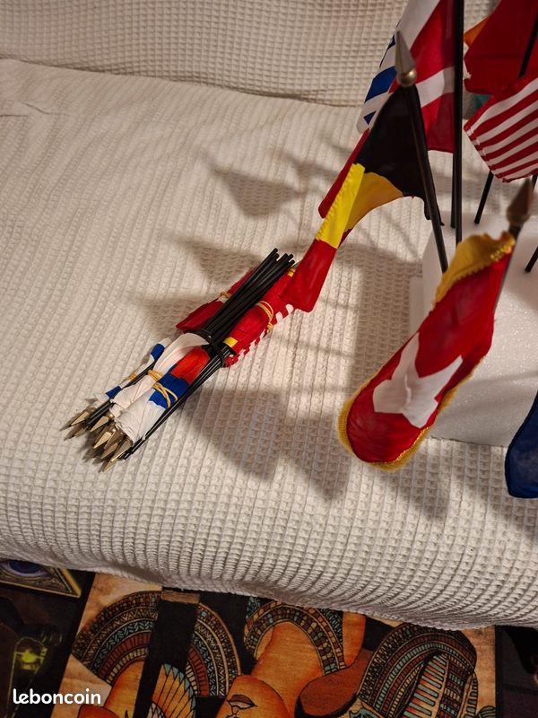 Drapeau neuf (image 3)