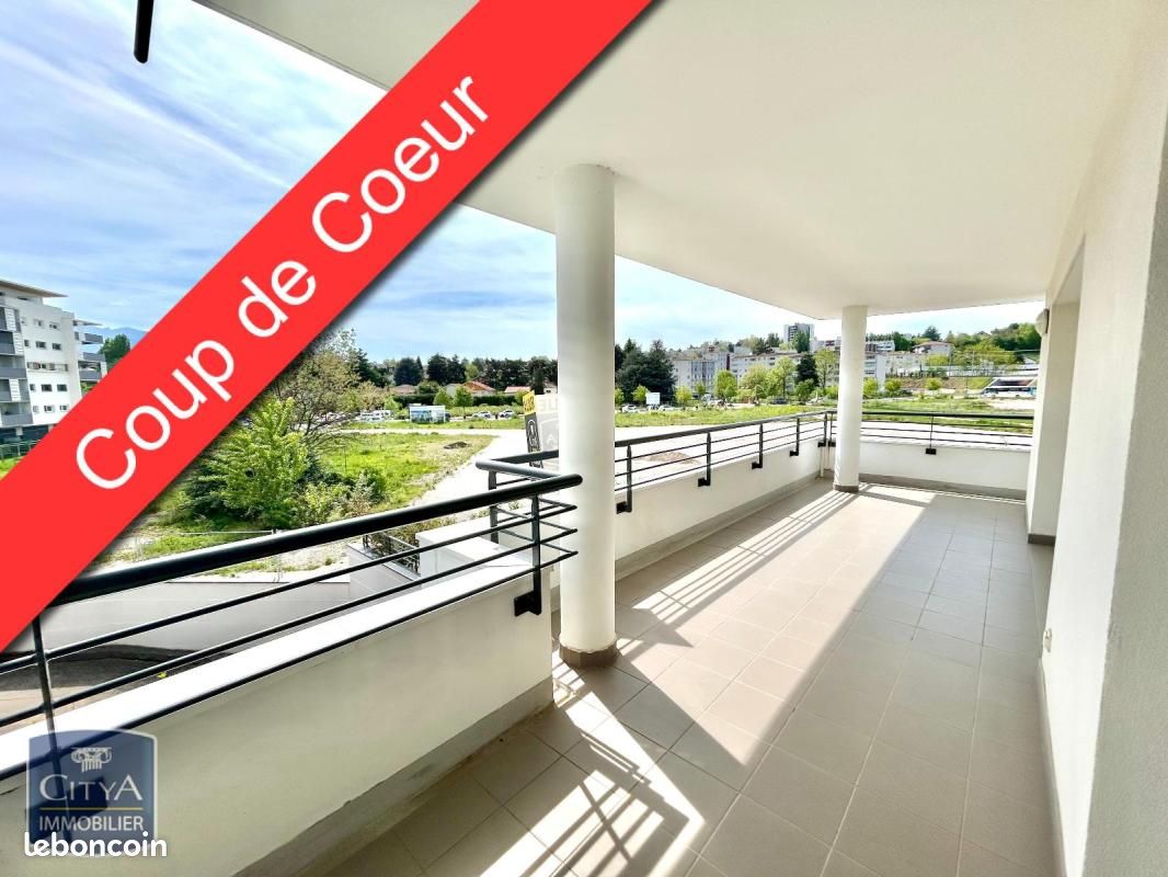 Appartement 3 pièces 69 m² · à Voiron · 69 m² · 999 €