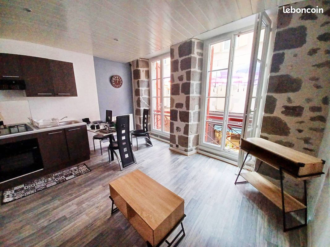 Appartement 2 pièces 32 m² · à Aurillac · 32 m² · 435 €/mois
