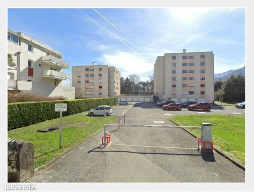Appartement 3 pièces 83 m² · à Seyssinet-Pariset · 83 m² · 225 000 €