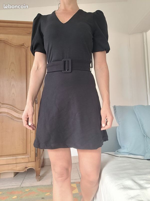 Robe noire Mango S Vêtements