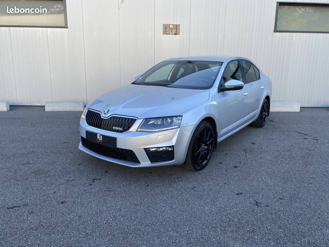Skoda Octavia RS 2.0 TSi 220ch VRS - Première main (image 1)