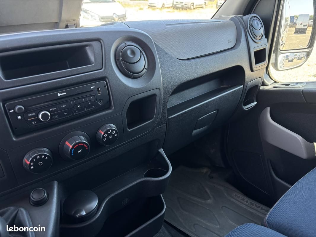 Renault Master 6 PLACES L2 H2 2.3 DCI 125 (image 17)