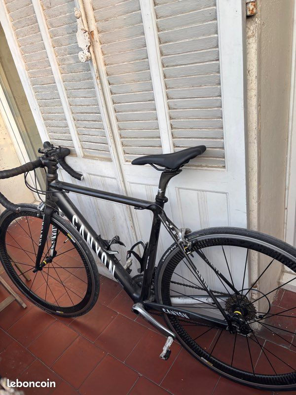 Vélo de route Canyon (image 3)