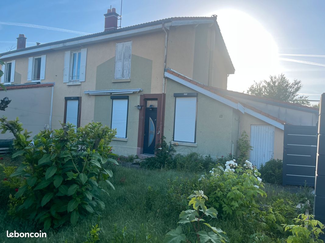 Maison 4 pièces 69 m² · à Clermont-Ferrand · 69 m² · 120 000 €