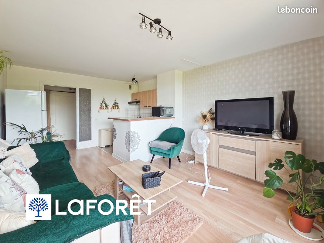 Appartement 2 pièces 53 m² · à Ris-Orangis · 53 m² · 131 000 €
