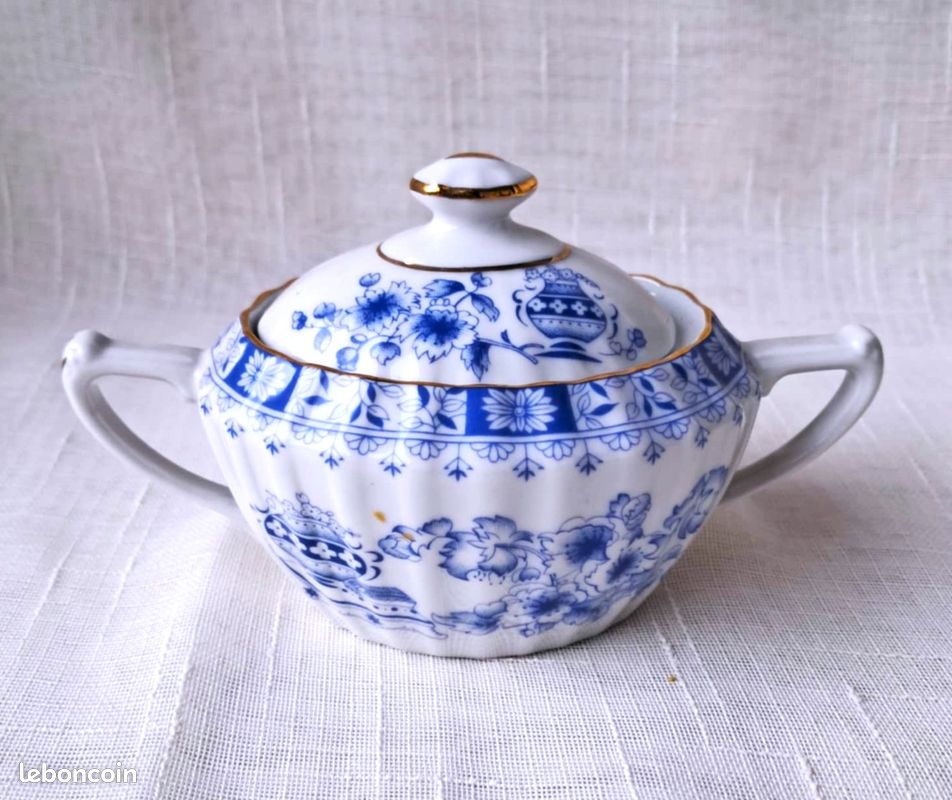 Serviteur en porcelaine de Bavière Seltmann Weiden - vendu | Tybroc
