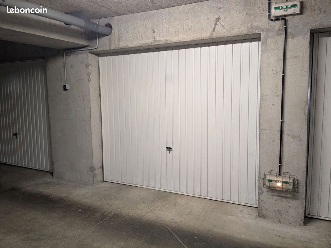 Parking 15 m² · à Ploërmel · 15 m² · 70 €/mois