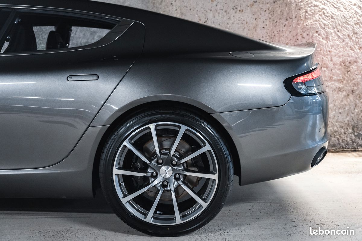 Aston Martin Rapide S Shadow Edition V12 6.0 574 - Modèle spécial, teinte et options exclusives (image 5)