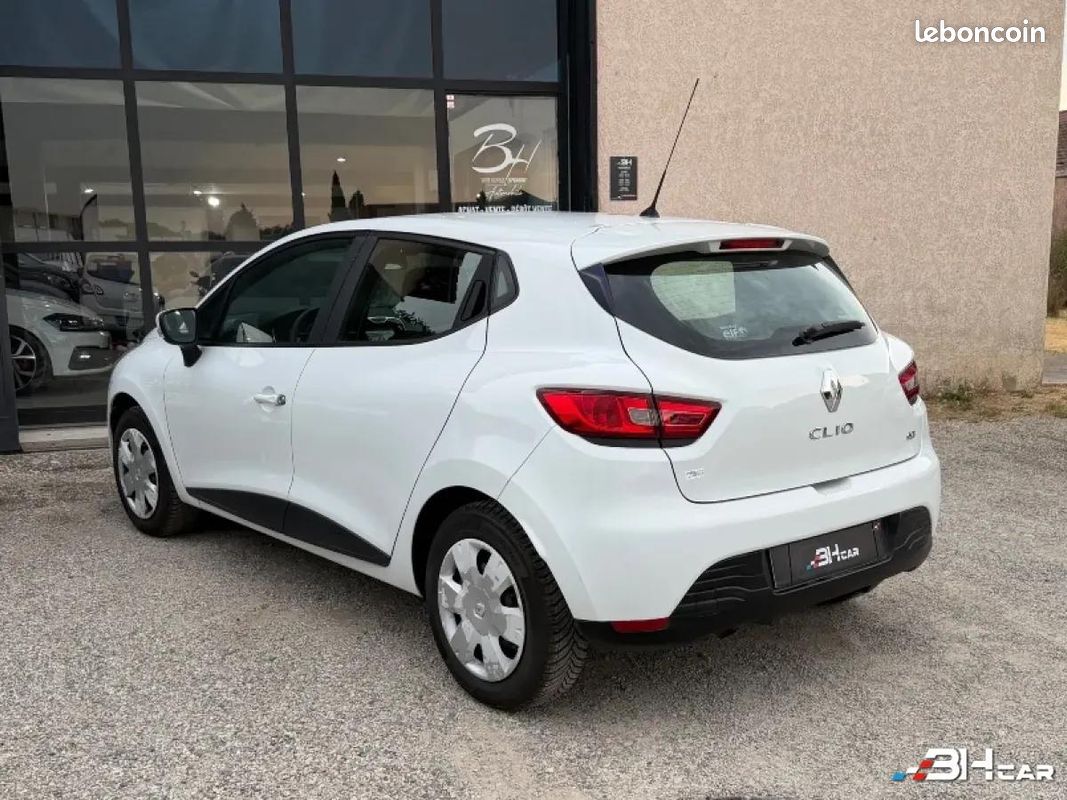 Renault Clio IV SOCIÉTÉ 1.5 DCI 75CV (image 6)