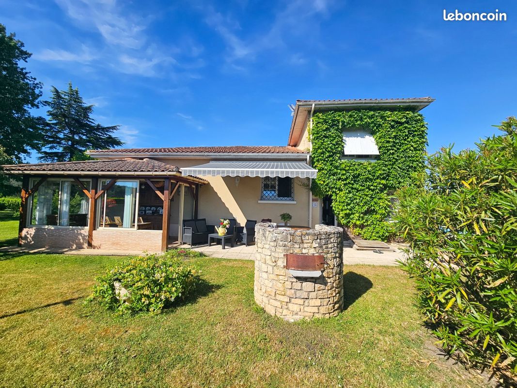 Maison 5 pièces 100 m² · à Saint-Philippe-du-Seignal · 100 m² · 200 000 €