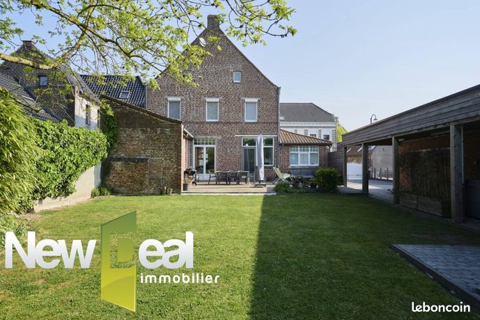 Maison 7 pièces 259 m²