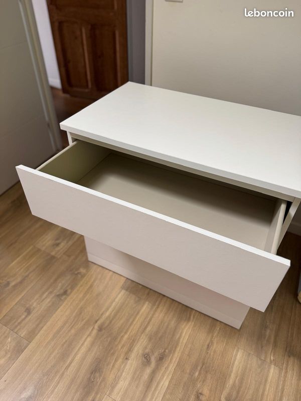 Commode blanche (image 4)