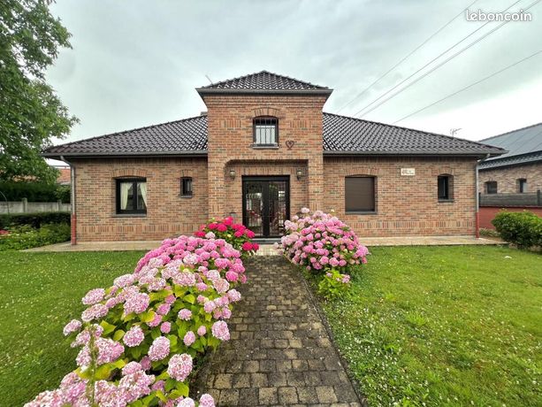 Pavillon 5 pièces 157 m²