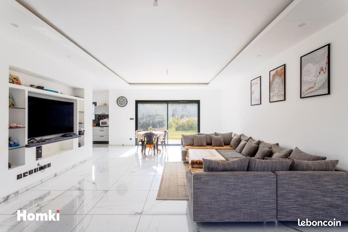 Maison 5 pièces 140 m² · à Puygouzon · 140 m² · 396 900 €