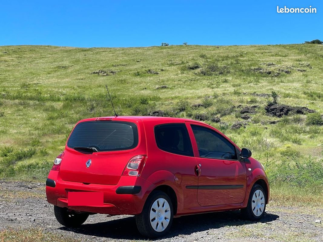 RENAULT TWINGO DCi 3 Portes (image 2)