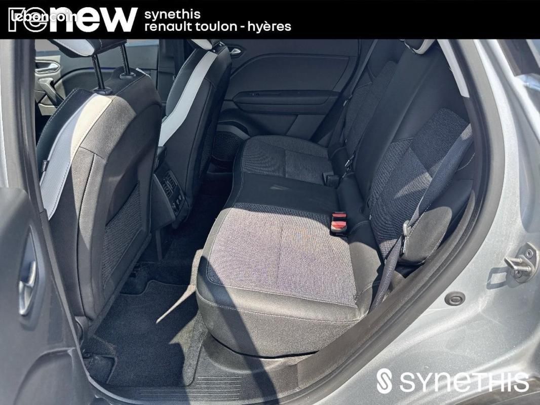 Renault Captur mild hybrid 140 Techno (image 9)