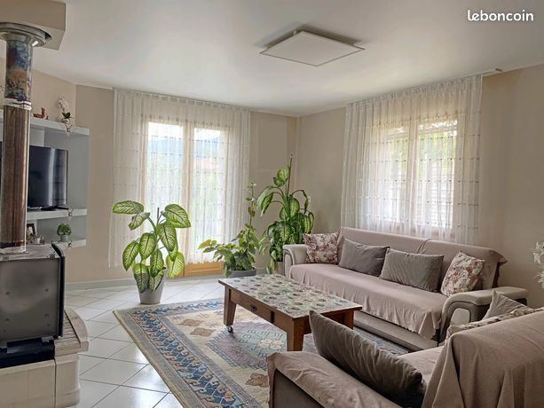 Maison 7 pièces 150 m²