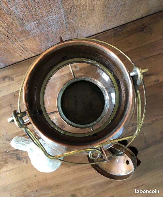 Lampe ancienne d’inspiration marine (image 5)
