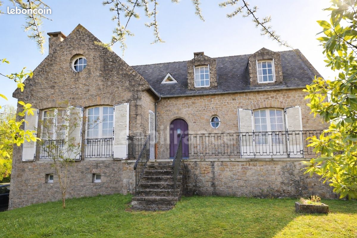 Maison 11 pièces 226 m² · à Mayenne · 226 m² · 265 800 €