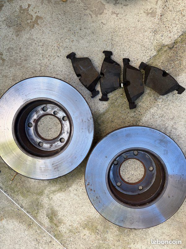 Disque et plaquettes e90 (image 2)