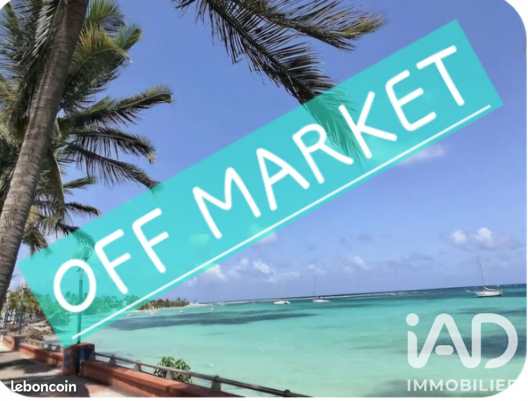 Immeuble 656 m² · à Sainte-Anne · 656 m² · 1 890 000 €