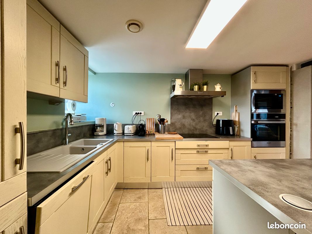 Maison 5 pièces 118 m² · à Valempoulières · 118 m² · 231 000 €