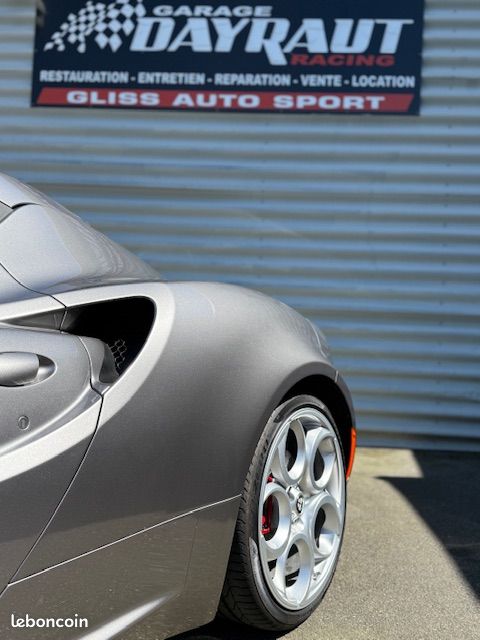 Alfa Romeo 4C 1.75 TBI 240CV STANDARD EDITION (image 8)
