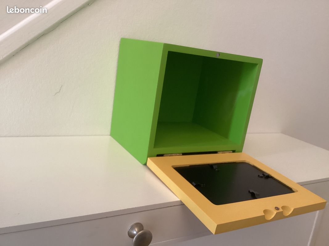 Jolie boite de rangement en bois pour CD , photos , bibelots … (image 5)