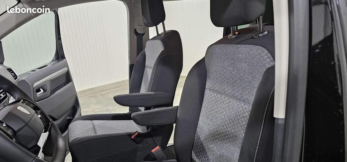 Peugeot Traveller M 2.2 Diesel 180ch S&S EAT8 Business (image 21)