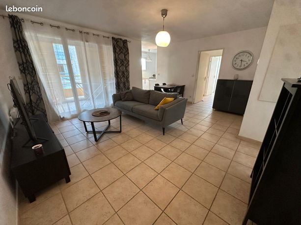 Loue appartement t3 meublé