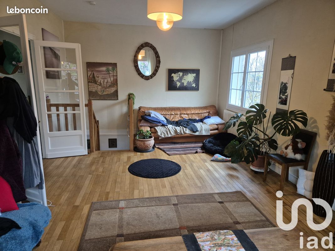 Maison 5 pièces 92 m² - Chalais 16210 (image principale 5)