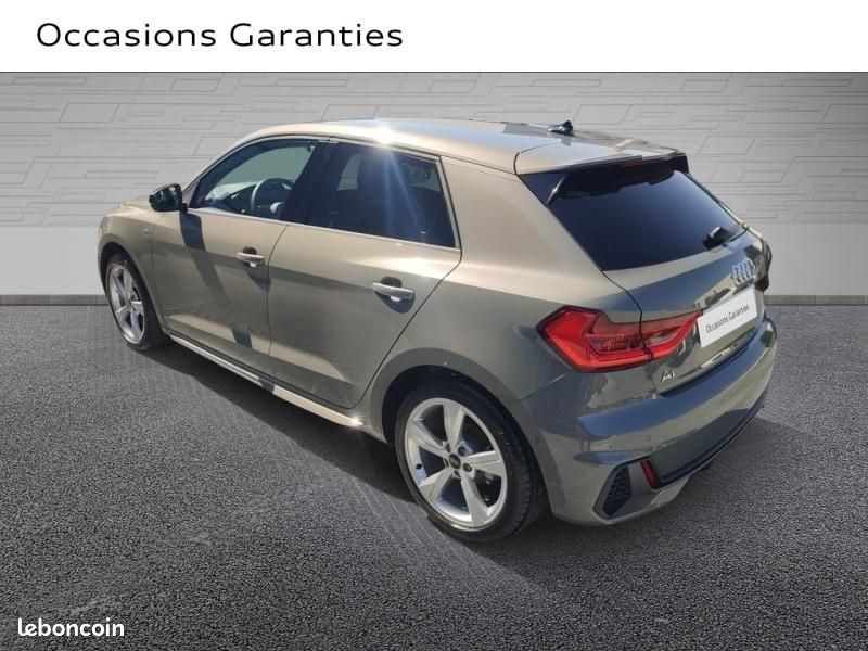 Audi A1 Sportback 30 TFSI 116ch S line S tronic 7 (image 12)