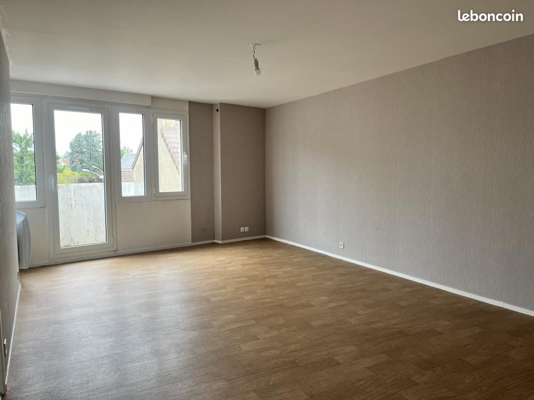 Appartement 3 pièces 63 m² · à La Châtre · 63 m² · 456 €