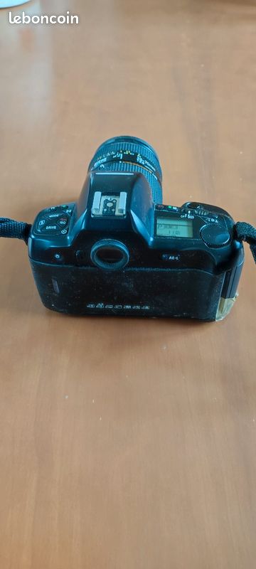 NIKON F90X AVEC OBJECTIF 35/70 et poignée MB10 - Photo, audio & vidéo