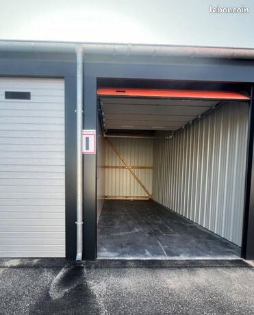 Garage/box 28 m² Montbeliard