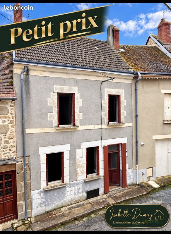 Maison 3 pièces 80 m² · à Chénérailles · 80 m² · 17 000 €