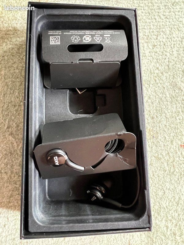 Samsung Galaxy S10e + batterie et accessoire (image 7)
