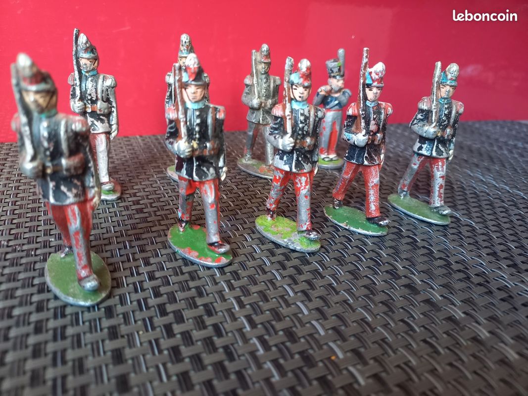 5 Figurines Saint-Cyriens - Jouet Ancien Quiralu - Collection