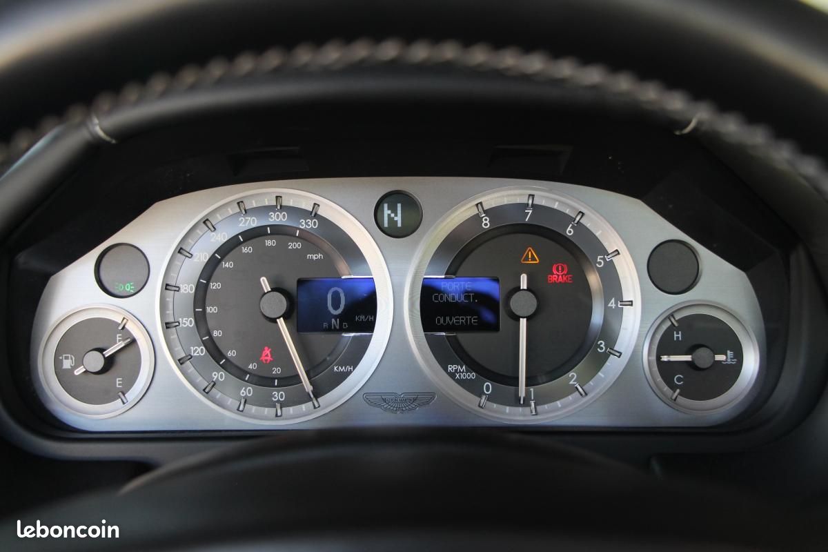 Aston Martin V8 Vantage SP10 Roadster S Sportshift II (image 16)
