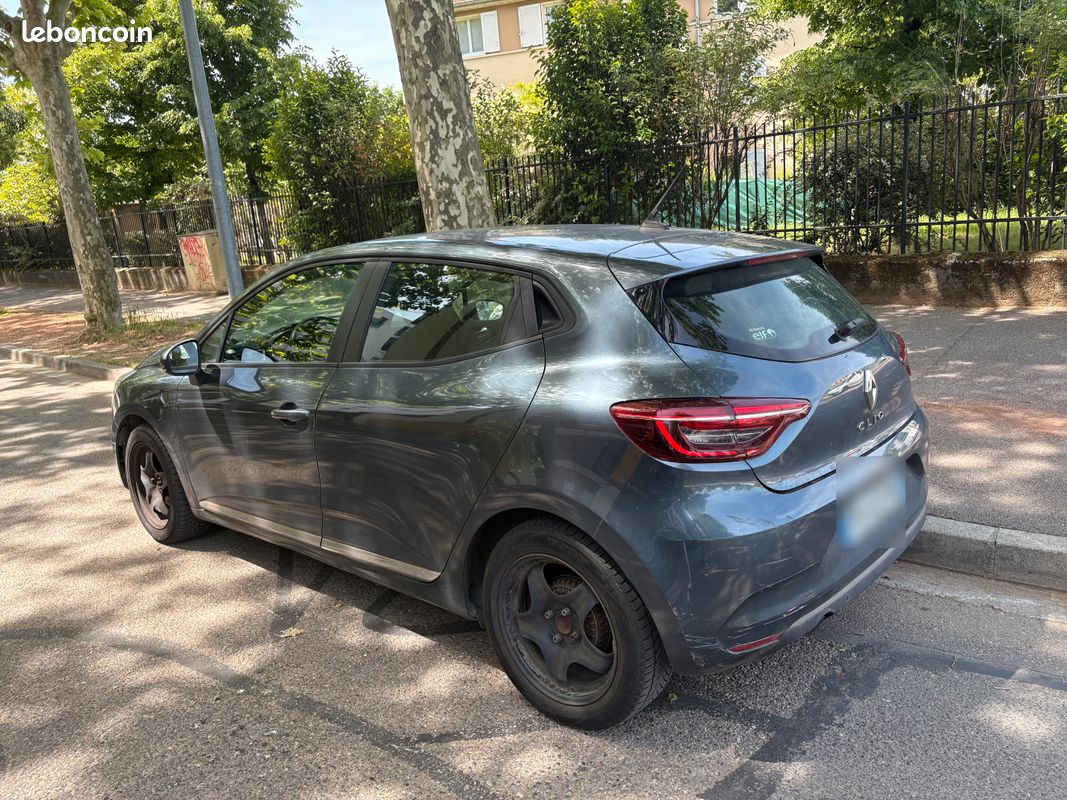 Clio 5 (image 1)