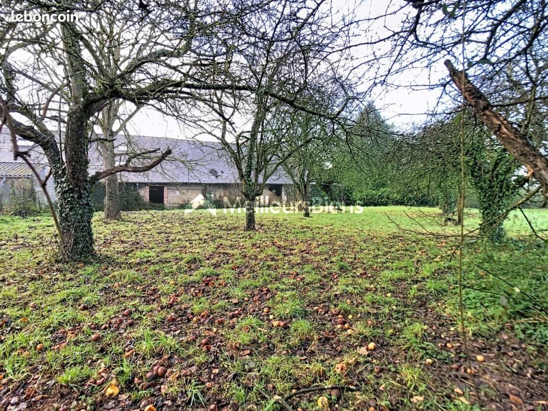 Maison 7 pièces 270 m² · à La Chapelle-des-Fougeretz · 270 m² · 290 000 €