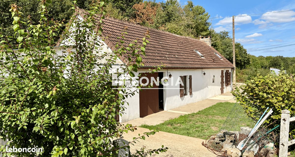 Maison 5 pièces 85 m² · à Saint-Christophe-du-Jambet · 85 m² · 162 000 €