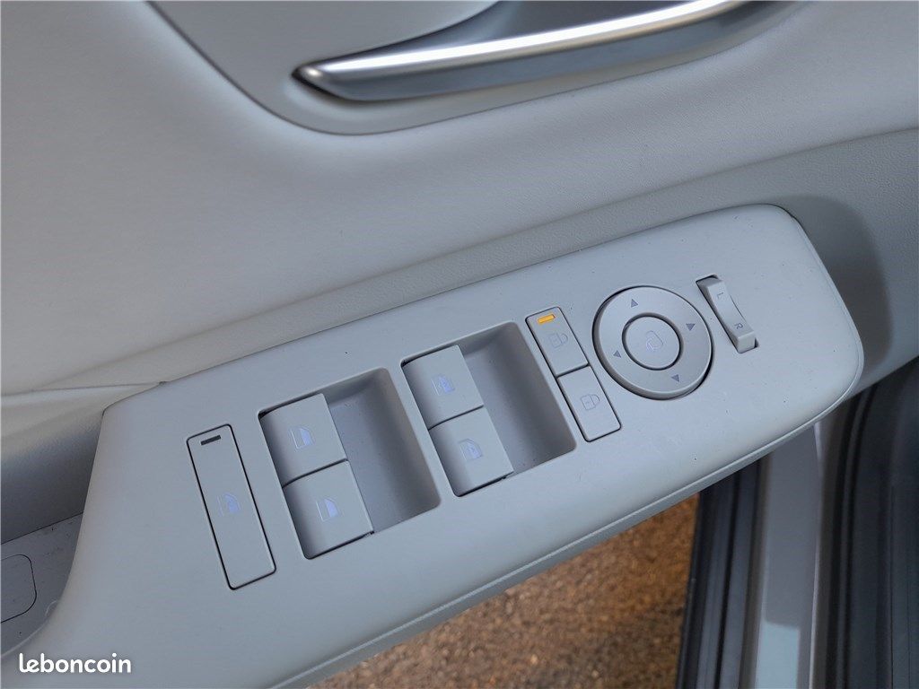 Hyundai Kona II HYBRID 138 Executive (image 20)