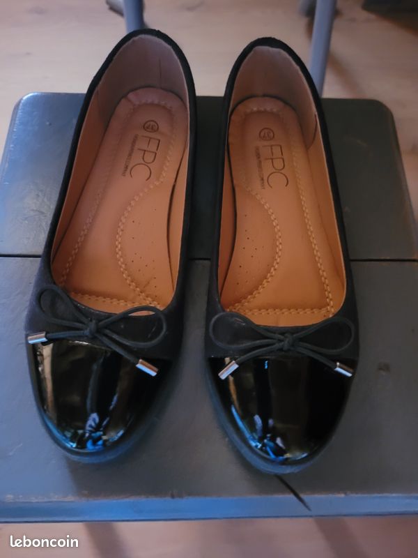 Ballerines noires (image 1)