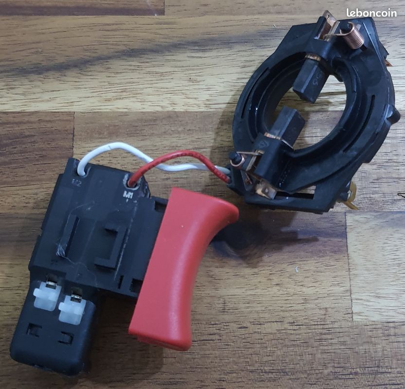 Porte-balais de perceuse visseuse BOSCH (image 1)